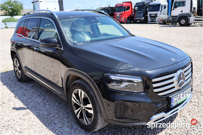 MERCEDESBENZ GLB 200 2023 133200 ccm 163 Warszawa