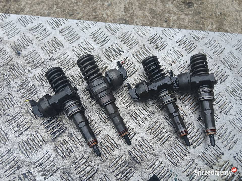 Wtrysk wtryskiwacz Volkswagen Audi Seat Skoda 19 Rok produkcji 2005 Radłów
