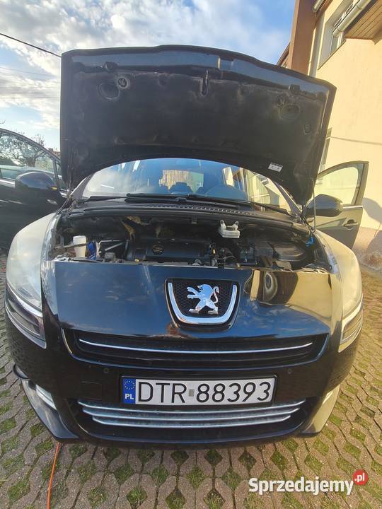 Sprzedam Peugeot 5008 16benzyna 2012 120KM Trzebnica