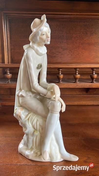 Figurka Grajek Siedzący Casades Valencia Made in