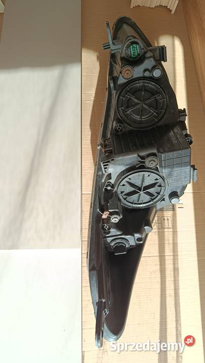 Lampa Reflektor lewy Hyundai i30 Lampy przednie pomorskie