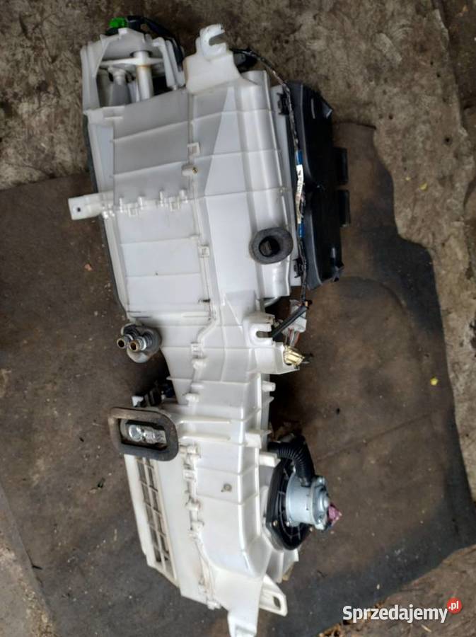 SUZUKI GRAND VITARA II dmuchawa centralka sprzedam