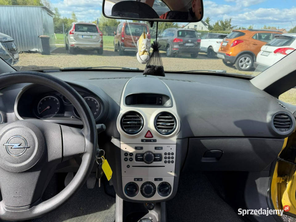 Opel Corsa klima zarejestrowany D 20062014 klimatyzacja Zbąszyń sprzedam