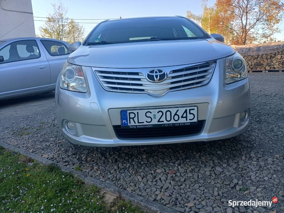 Toyota Avensis Kombi 22 D4D 150 D Sol 2011 350000km sprzedam