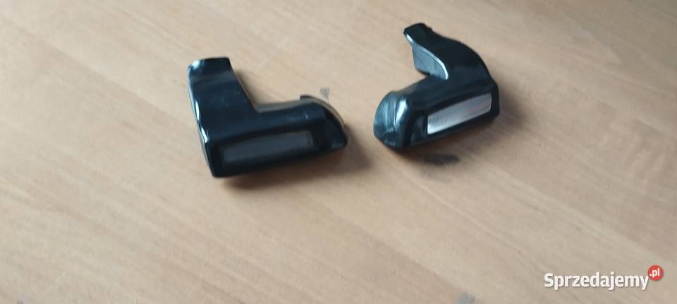 Dolne listwy Mercedes W123 beczka