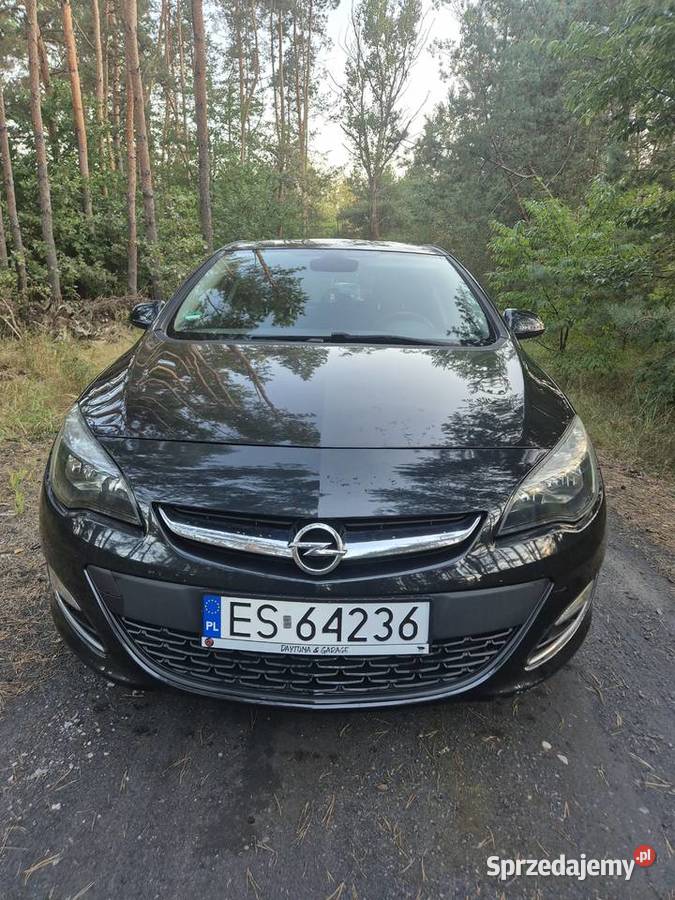 Opel Astra 14T 140 107 przebiegu Bez wkładu Rok produkcji 2013 Samochody osobowe