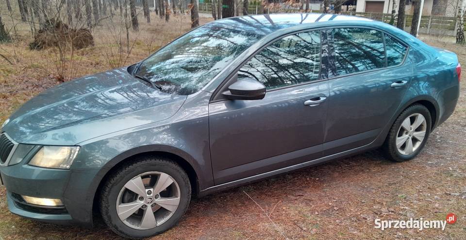 Syndyk sprzeda samochód Skoda 5E Octavia Octavia kujawsko-pomorskie Bydgoszcz sprzedam