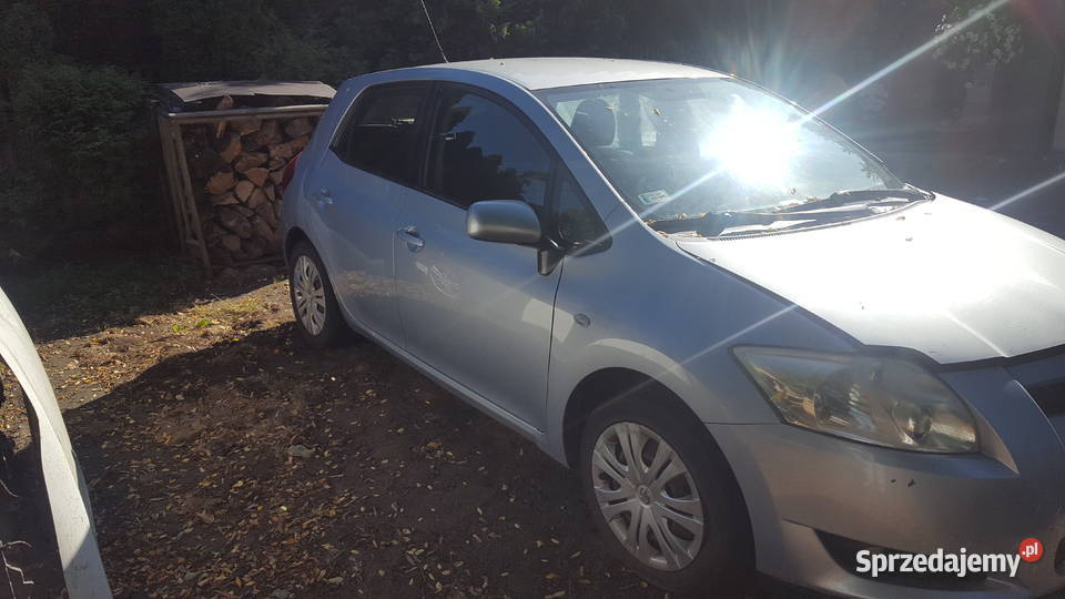 toyota auris I 20 d4d cała na częśći wielkopolskie Ostrów Wielkopolski