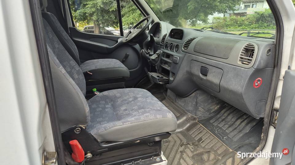 MERCEDES SPRINTER 22 CDI DOKA 6 osob 2006 Częstochowa