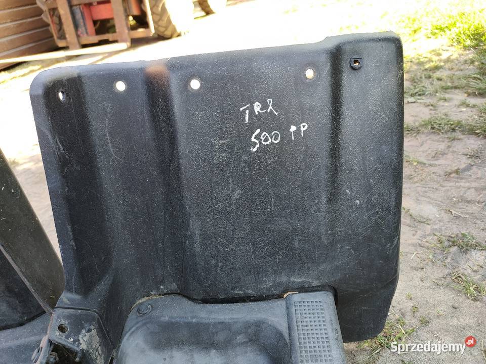 Plastik osłona stopnia honda TRX 500 prawa lewa Wiele