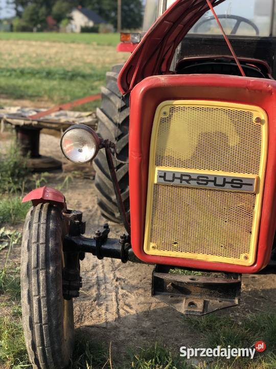 Ciągnik rolniczy Ursus C355