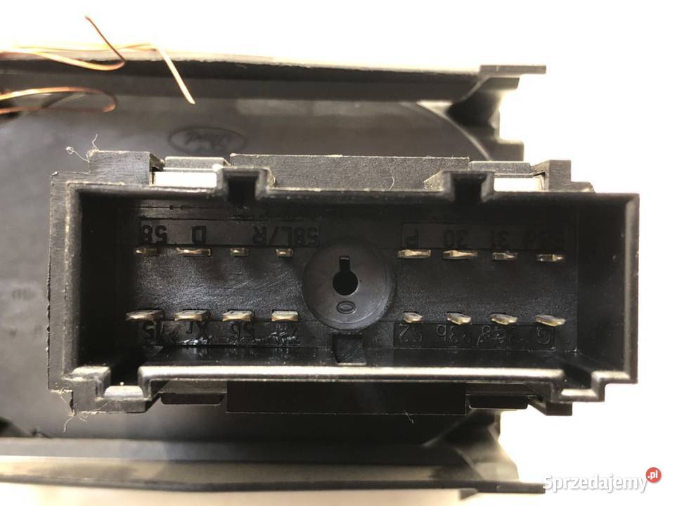 WŁĄCZNIK ŚWIATEŁ FORD FOCUS C 7M5T13A024LA 0307 osobowe