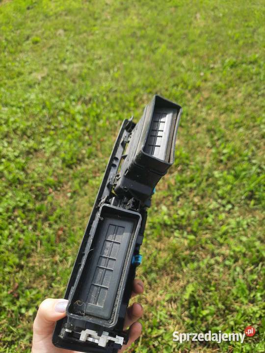 Kratka nawiewu powietrza lewa subaru outback podkarpackie Rzeszów