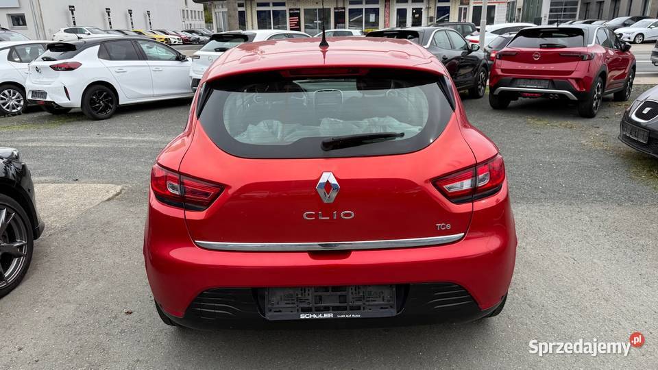 RENAULT CLIO 4 LIMITED 2015 VAT marża Clio Kraków