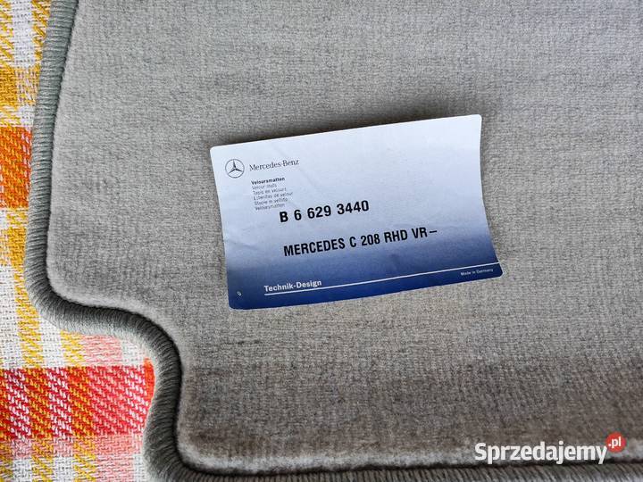 Oryginalny dywanik Mercedes CLK W208 C208 RHD Bolewice sprzedam