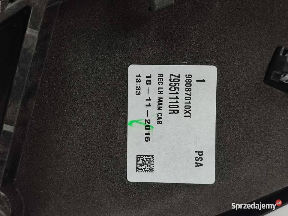 LUSTERKO LEWE PROACE VIVARO CITROEN PEUGEOT 2016