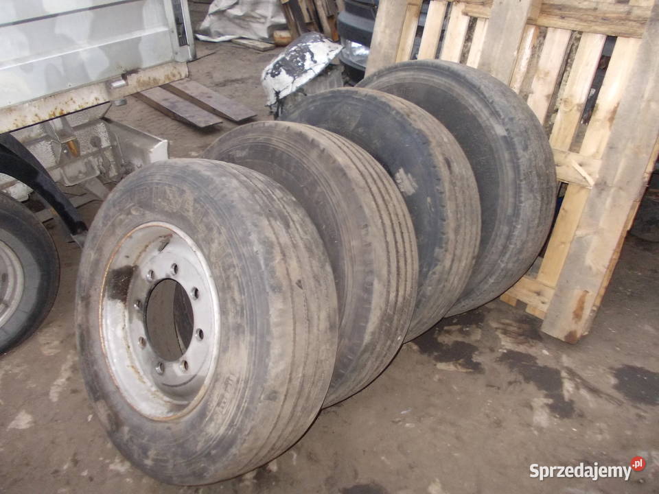 przyczepa rolnicza d 47 mercedes 4x4 koła 195 na Samochodowe Sosnowiec
