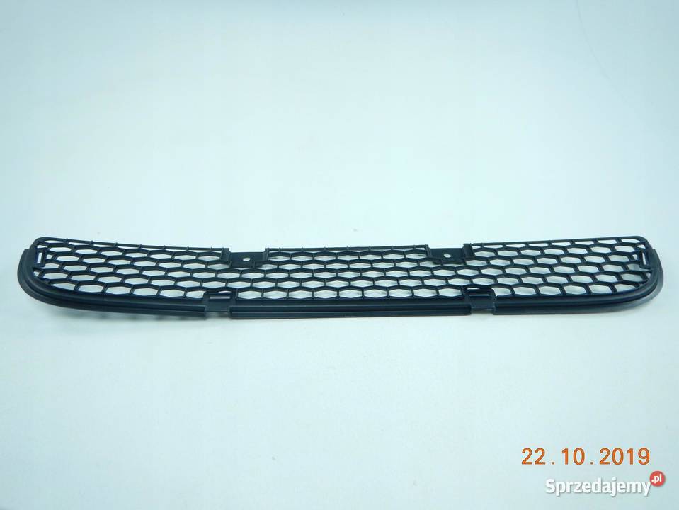 KRATKA ZDERZAKA PRZÓD HYUNDAI TRAJET 9908 ASO Listwy i nakładki