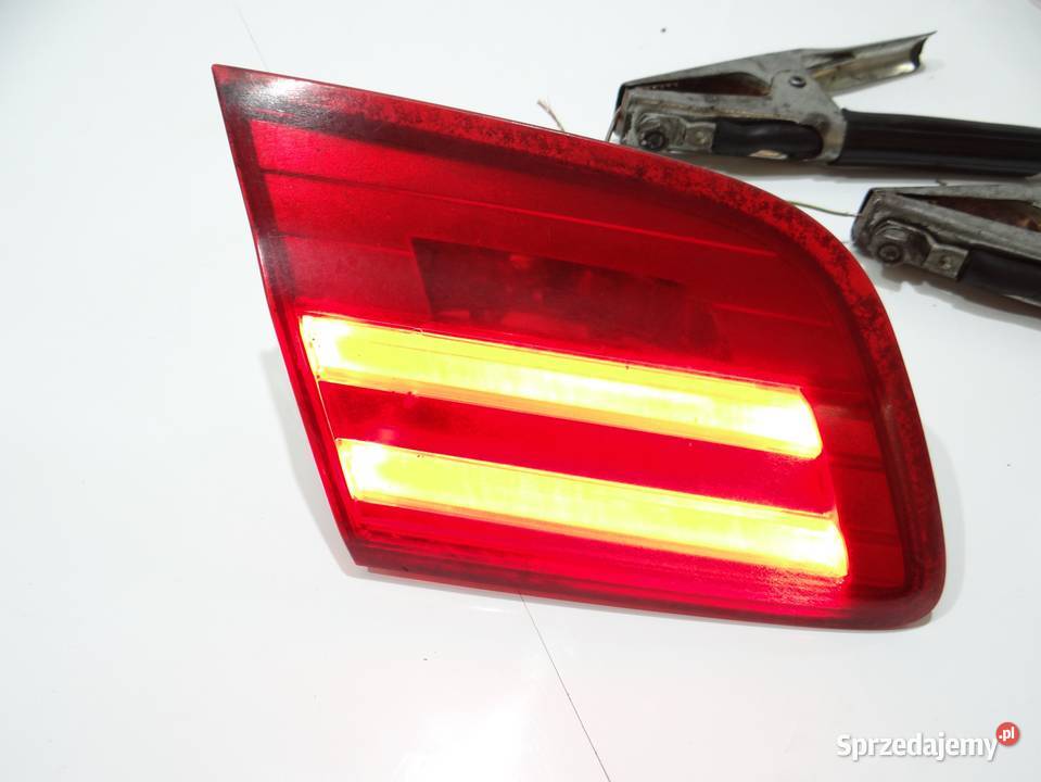 LAMPA LEWA TYLNA BMW E92 7252779 OE osobowe Strzyżewice sprzedam