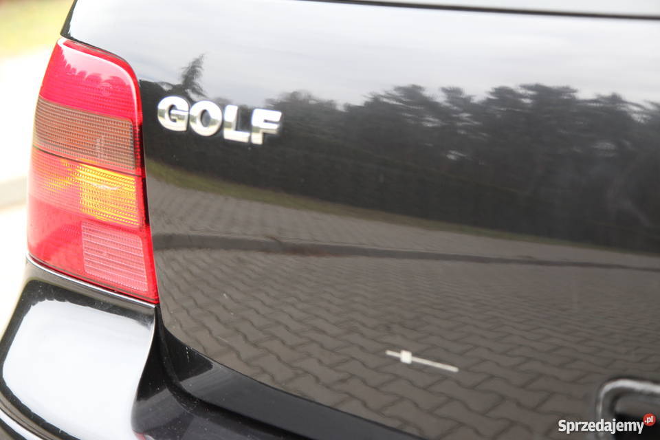 Volkswagen Golf 4 16 SR 8V Bogate wyposażenie elektryczne lusterka Poznań