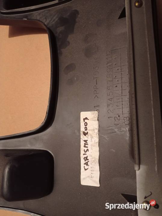 Carisma polift osłona deski rozdzielczej lewa osobowe Suwałki sprzedam