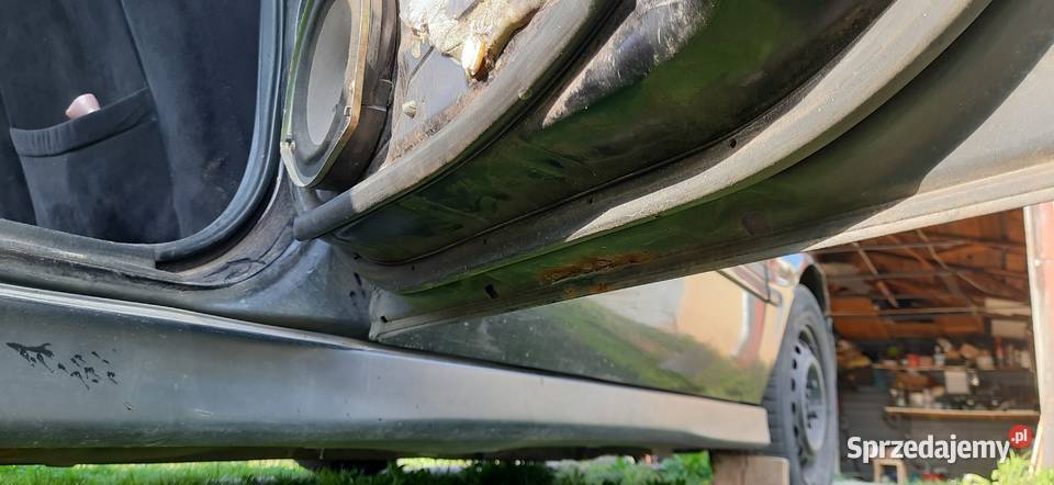 Drzwi Honda Accord VI 6 sedan NH605PA osobowe Ostrowiec Świętokrzyski