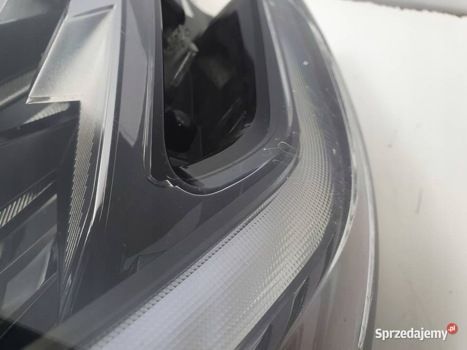 LAMPA PRAWA Renault Clio V PRZEDNIA PRAWY PRZÓD Rudka