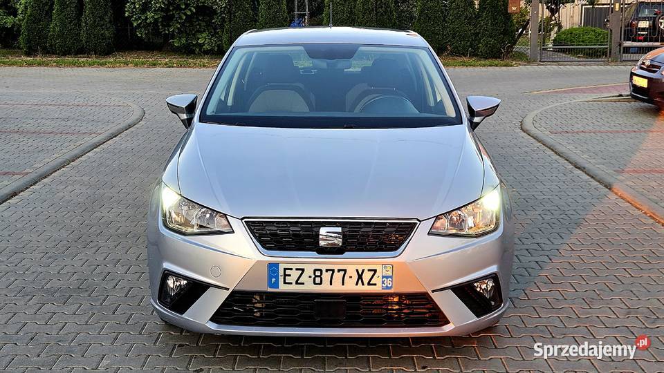 SEAT IBIZA V 6F 16 TDI 95 Navi Klima Led Alu 15 174000km Szarów