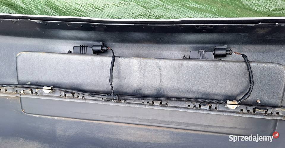 VW GOLF V ZDERZAK TYŁ 1K6807421 1K6807521 LAK Zderzaki Radom