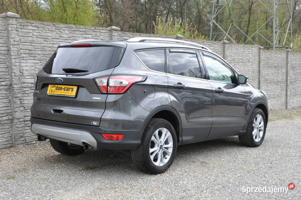 Ford Kuga 15 Turbo 120 Titanium Mały przebieg serwisowany w ASO Kuga śląskie Dąbrowa Górnicza
