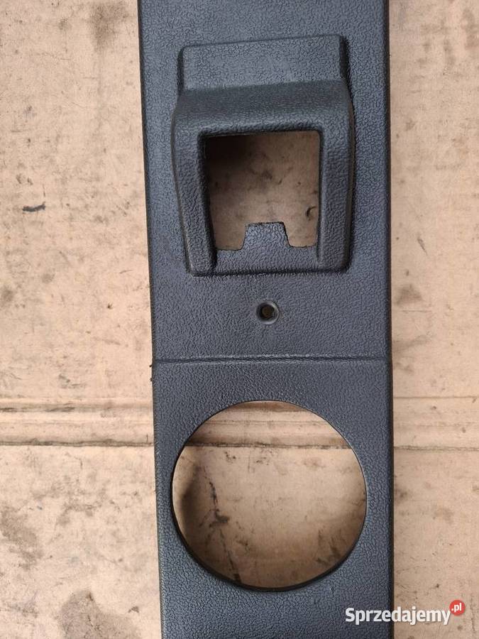 Tunel środkowy plastikowy Fiat 126p Maluch FL Strzelce Opolskie