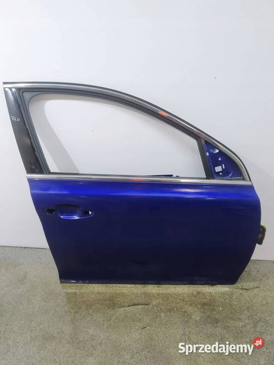 DRZWI PRAWE PRZÓD T9 EEGD Peugeot 308 II 2014