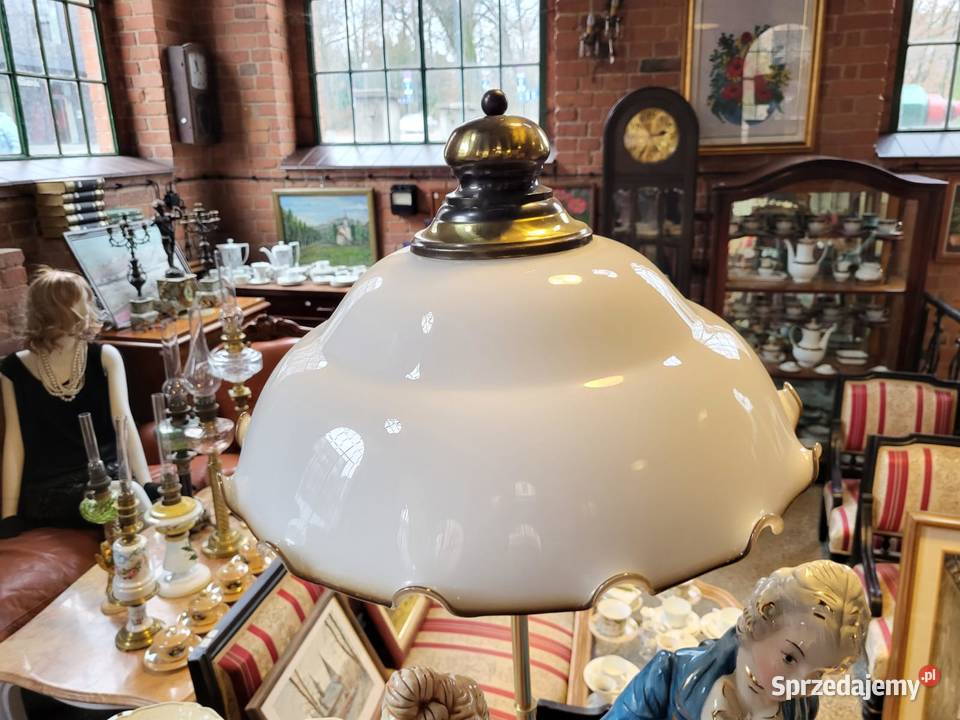 Ogromna lampa porcelanowa