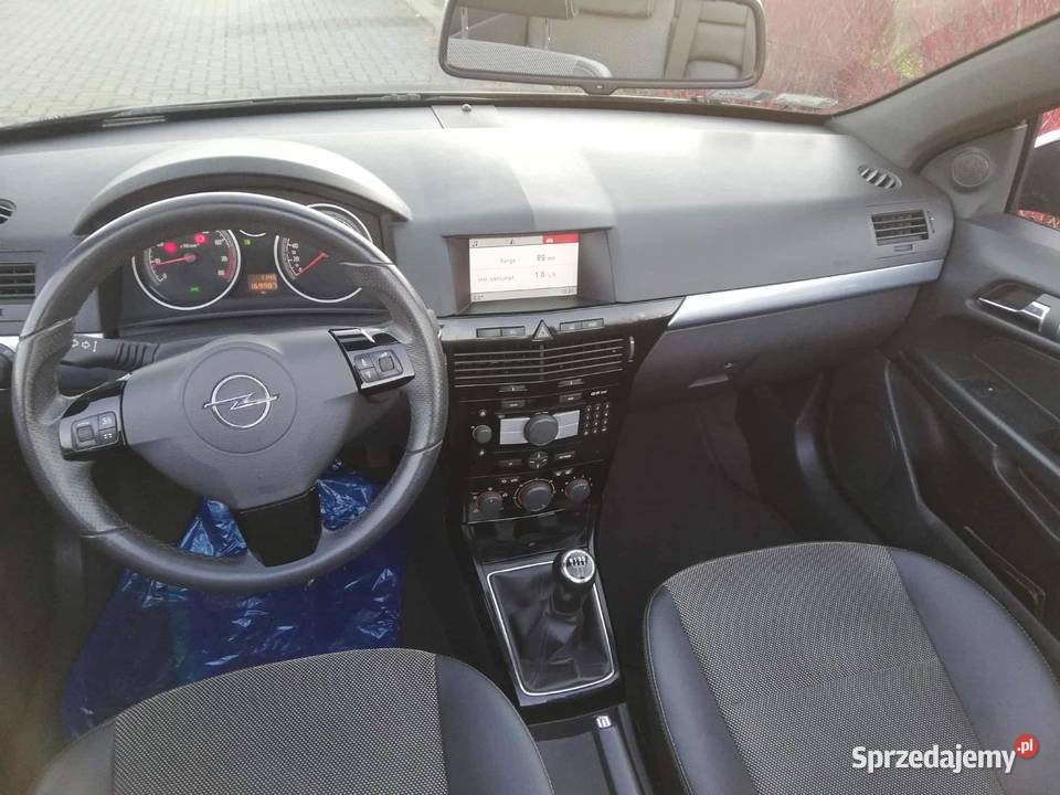 Opel Astra coupecabrio 2008r
