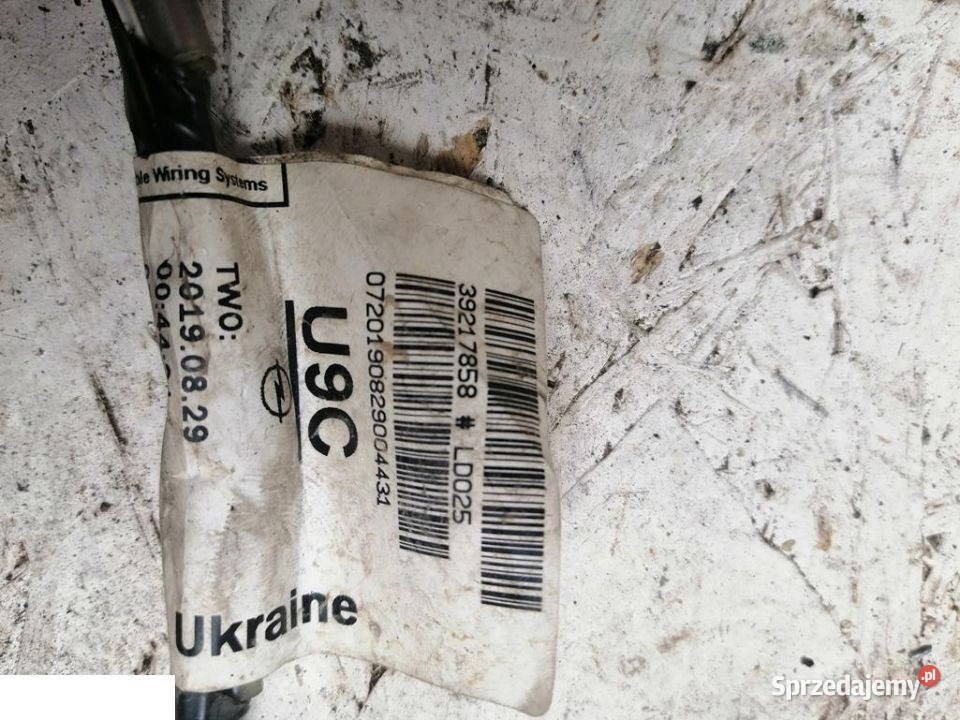 Opel Astra K V wiązka zderzaka przedniego Kozubszczyzna