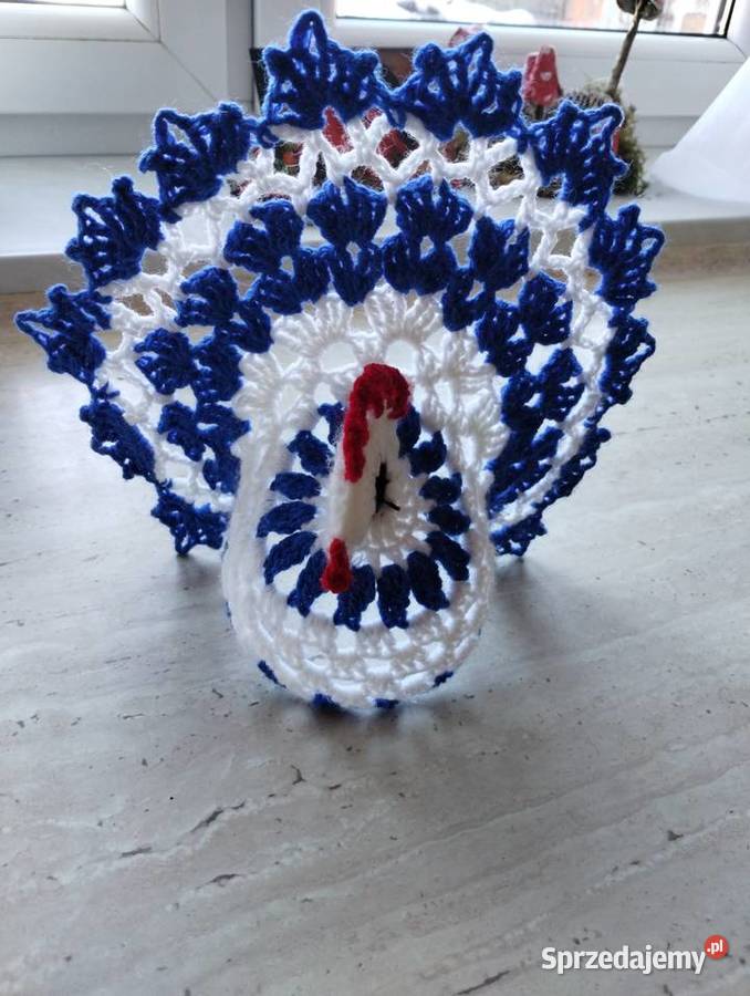 Szydełkowa kurka na Wielkanoc z kołnierzykiem Wielkanoc Nieżywięć
