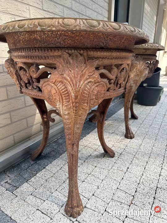 Stare żeliwne donice donica z żeliwa inną niż Długopole Dolne sprzedam