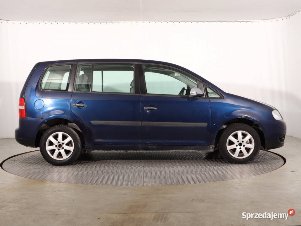 VW Touran 19 TDI centralny zamek Samochody osobowe sprzedam