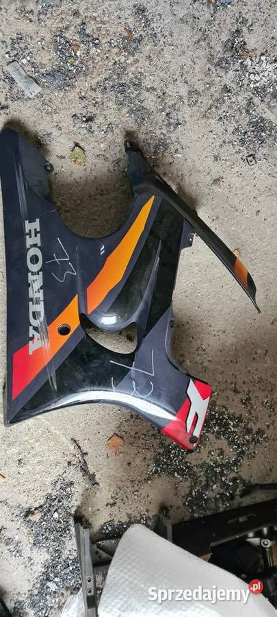 Honda cbr 600 f boczek owiewka f3 Elementy nadwozia Chojnice