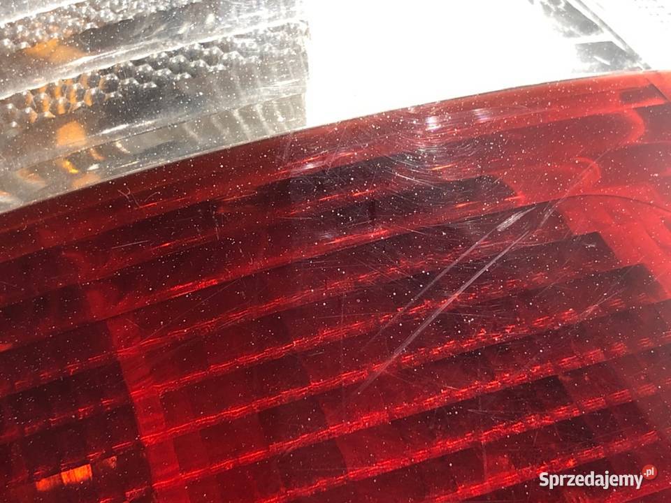 LAMPA PRAWY TYŁ BMW E46 Kombi 9905 ŚWIATŁO TYLNA