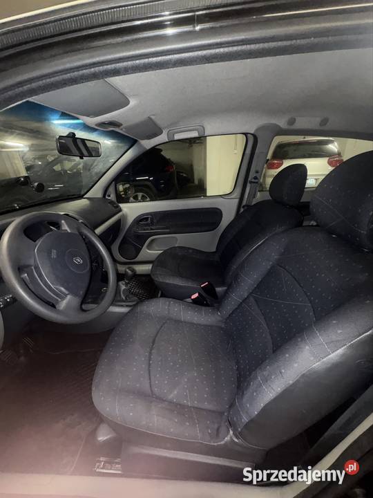 Renault clio 2 12 2003r 1150cm3 Clio Warszawa