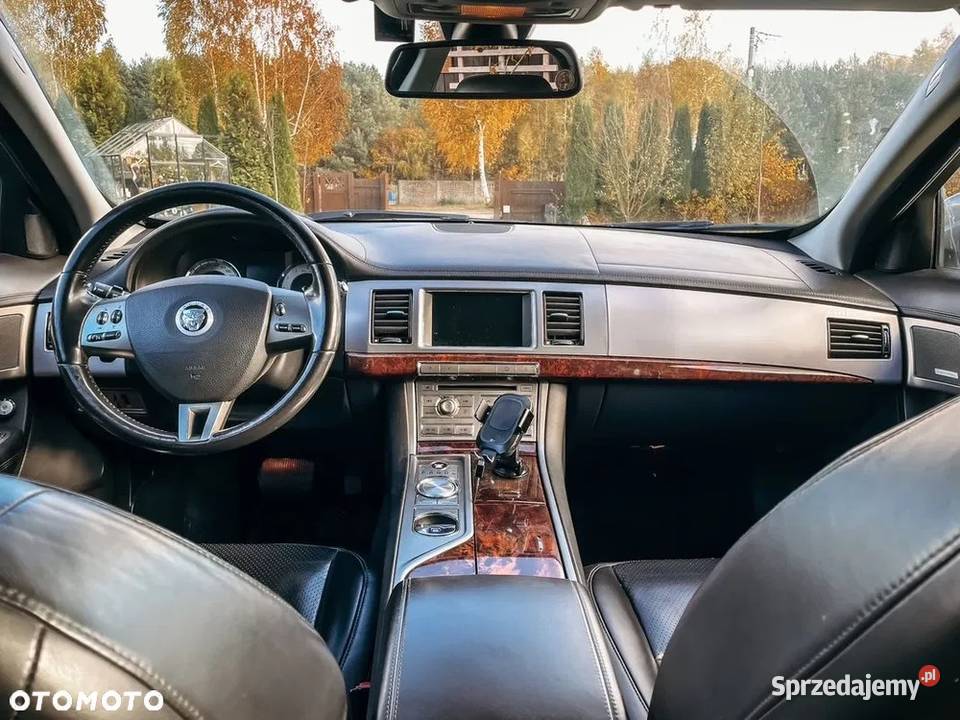 Jaguar XF 42 V8 automatyczna Strzelin