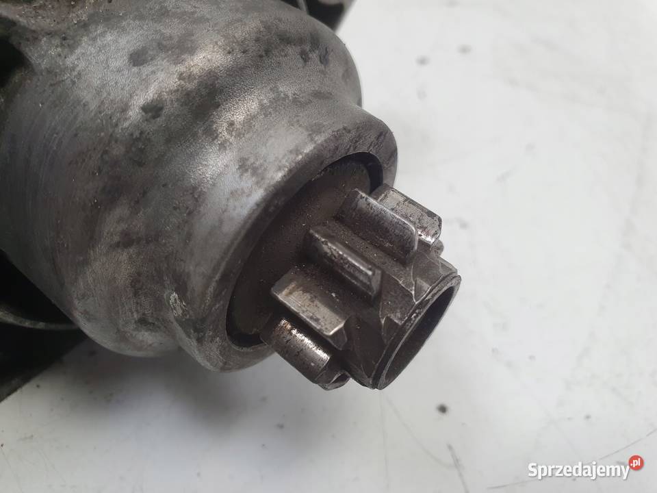 ROZRUSZNIK VW Polo IV 12 6V ROZRUSZNIK valeo osobowe Układ elektryczny, zapłon Rudka