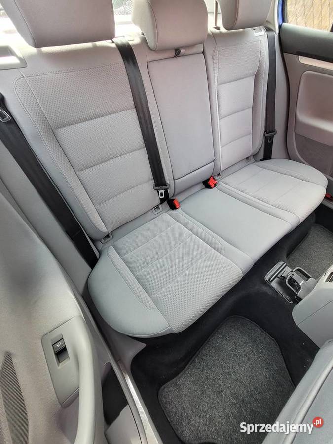 Volkswagen Golf Specjalna Edycja 1 R Rok produkcji 2006 Golf Trzcianka sprzedam