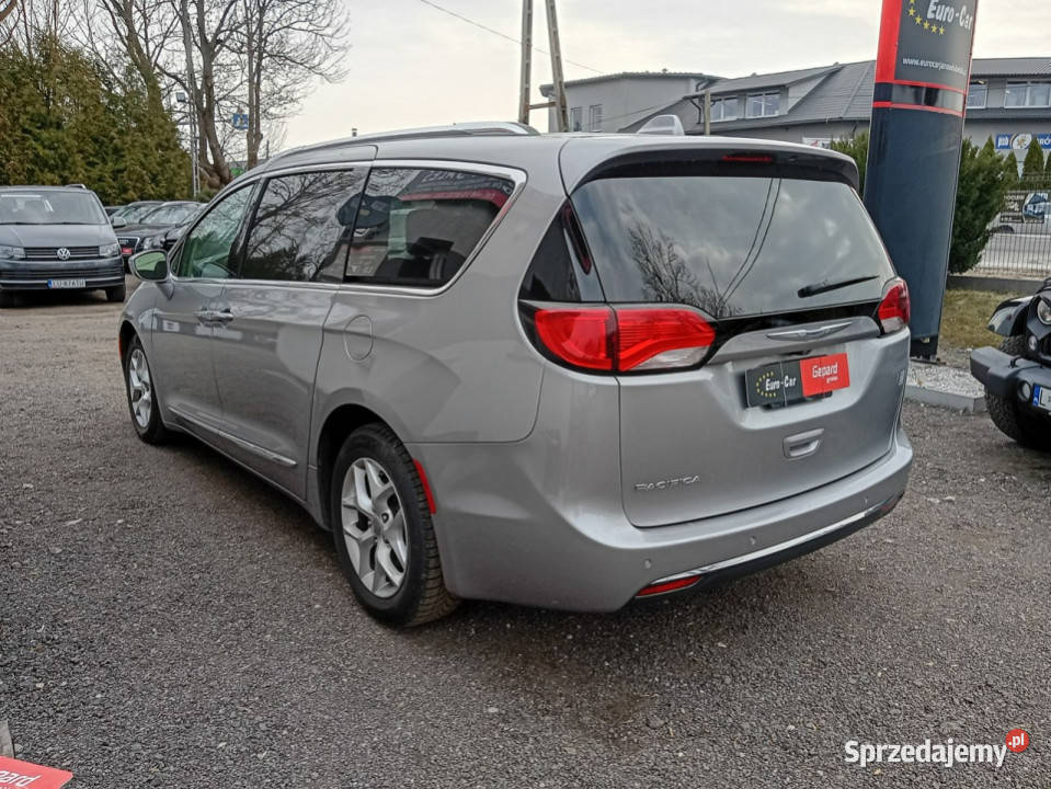 Chrysler Pacifica podgrzewane fotele Janów Lubelski