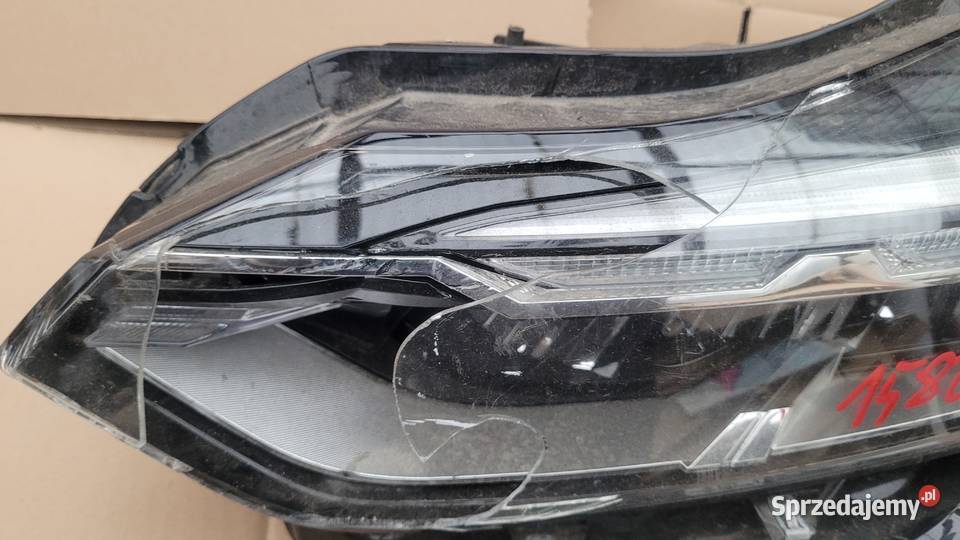 RENAULT CAPTUR II REFLEKTOR LEWY FULL LED LAMPA osobowe Ruda Śląska