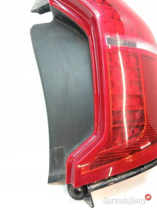 LAMPA TYŁ PRAWA EUROPA 31467841 Volvo XC 90 II