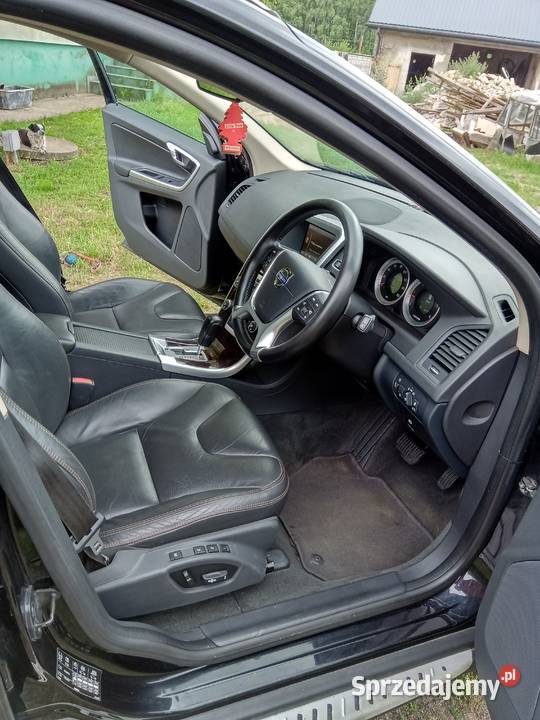 Volvo XC60 SE LUX AWD 2012r 24 D5 215 45246 Pozostałe Pozostałe łódzkie Starostwo Szadek