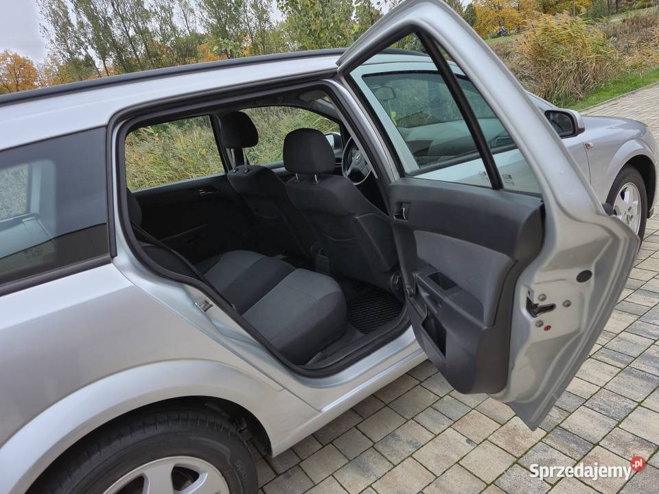 Opel Astra HBenzynaBez rdzySprawna Radomsko sprzedam