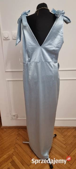 Sprzedam błękitną sukienkę 4648 Rozmiar 48